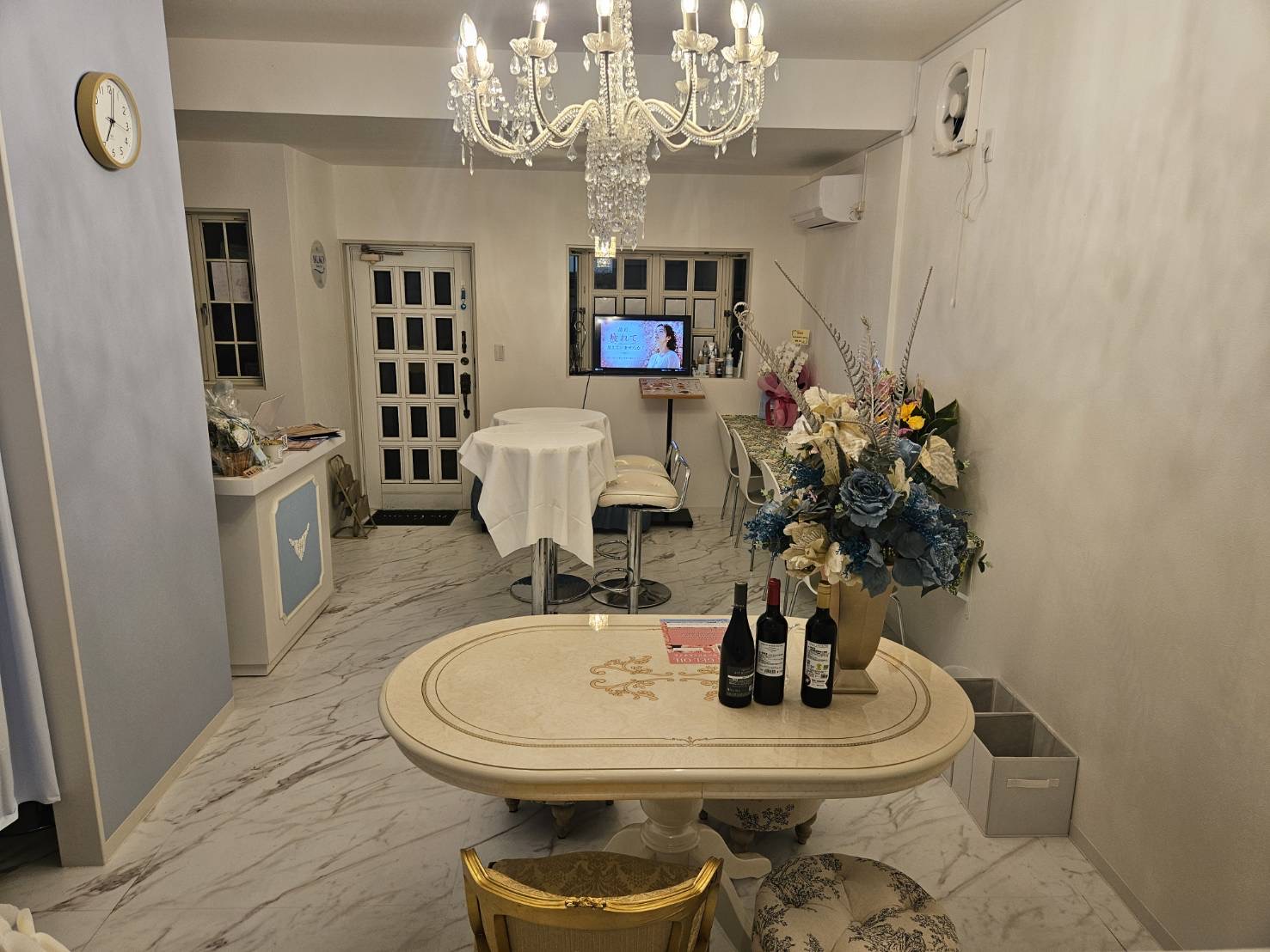 IKUKO BEAUTY CAFE 店内